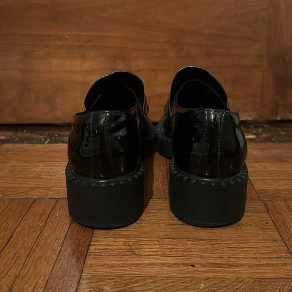 Prada Pattern leather loafers - Picture 3 of 9